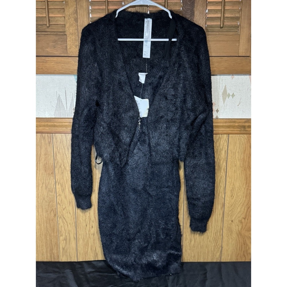 NWT Fabletics Retro 90's Shag Dress Size XL